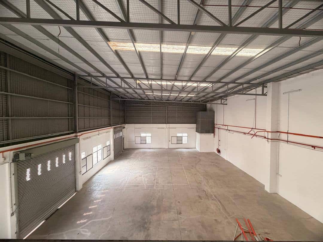 Semi-D Factory Eco Business Park 1 (Phase 1) 1