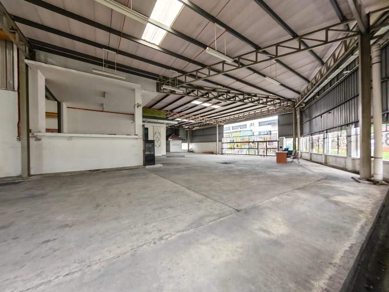 3-Storey Semi-D Factory Desa Cemerlang 2