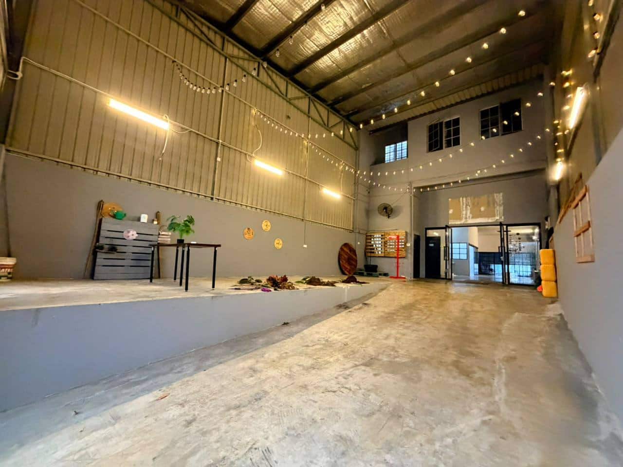 1.5-Storey Terrace Factory Mutiara Emas Mount Austin 5
