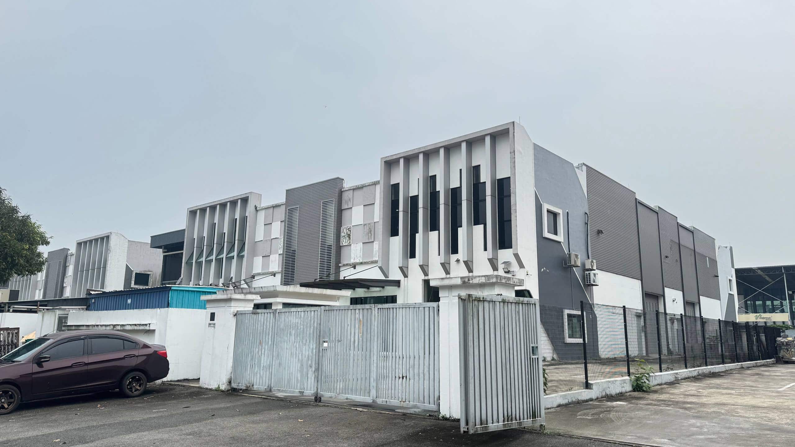 1.5-Storey Cluster Factory Taman Ekoperniagaan 3