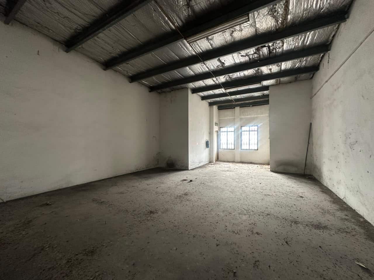 2.5-Storey Terrace Factory Kawasan Perindustrian Tanah Tampoi 6