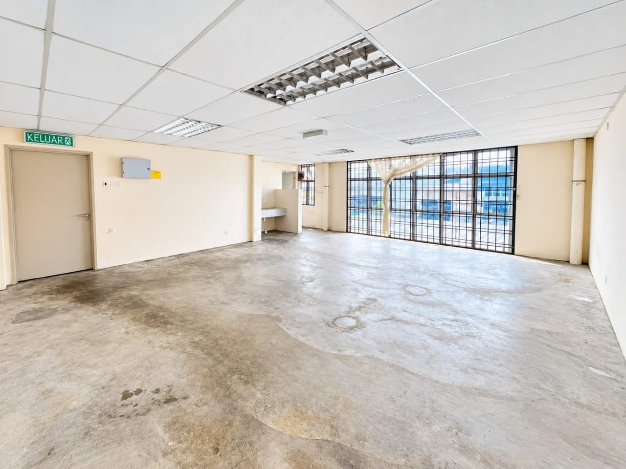 1.5 Storey Terrace Factory Senai 5