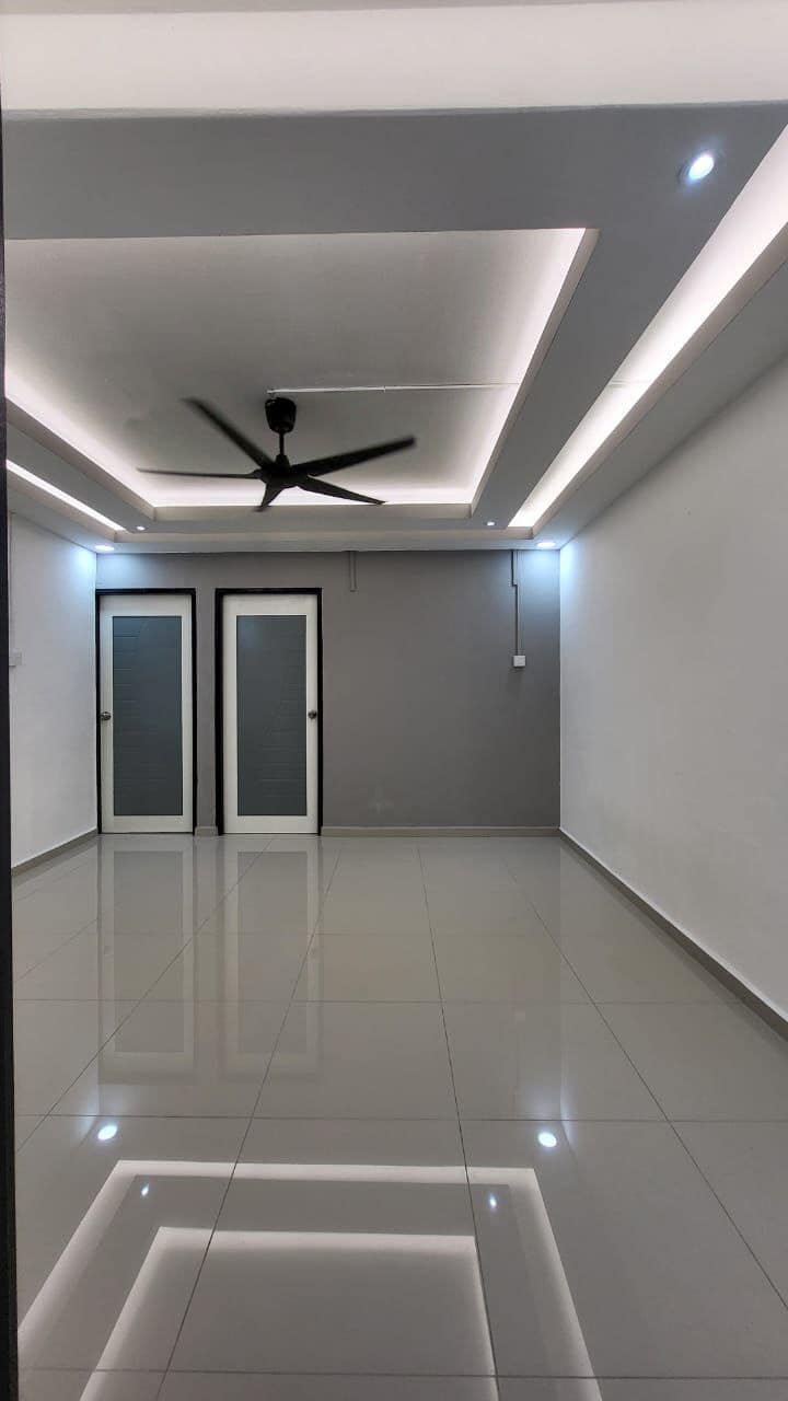 Low Cost Flat Selesa Jaya – photo 1