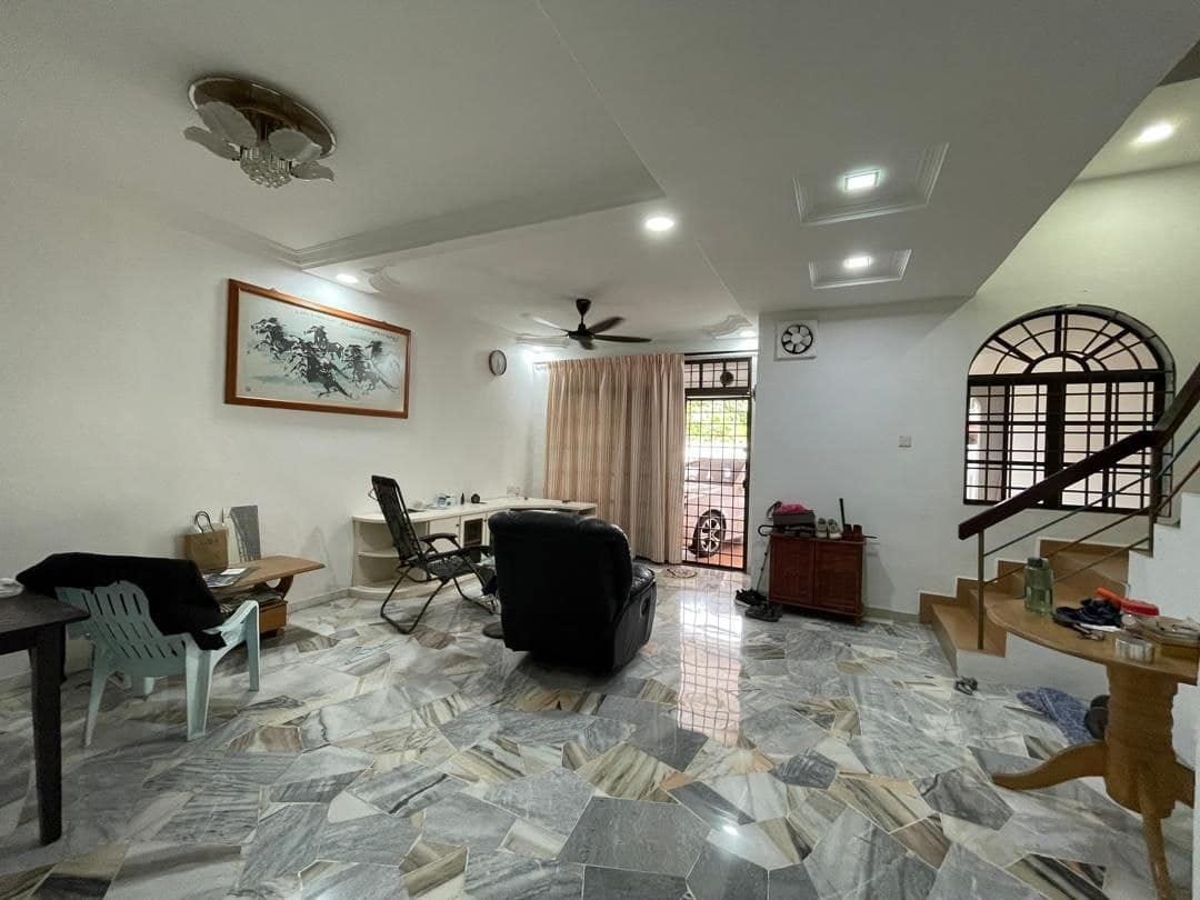 Double Storey Terrace House Jalan Hang Kasturi – photo 1