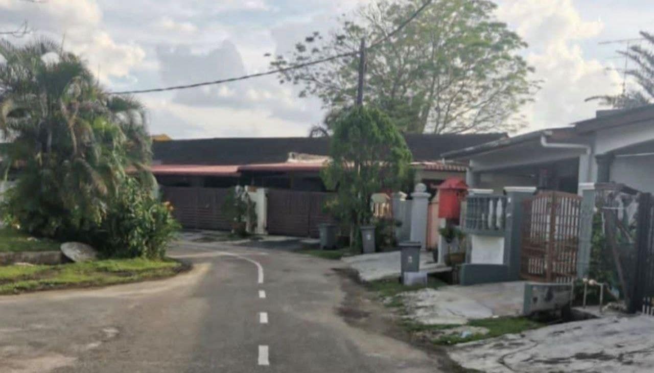 Low Cost Single Storey Terrace Taman Teratai – photo 1