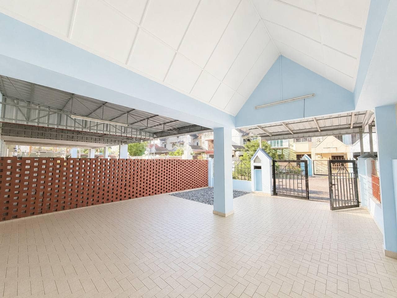 Intermediate Lot Permas Jaya – photo 1
