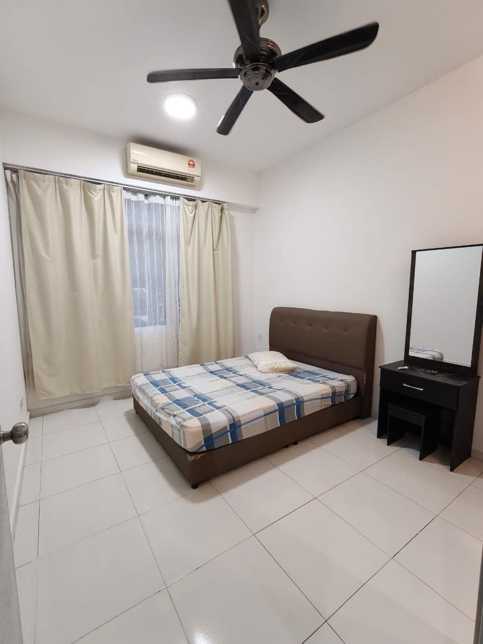 Service Apartment Sky Garden @ Setia Tropika – photo 1