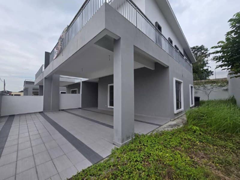 Double Storey Semi D Jalan senai utama 1 – photo 1