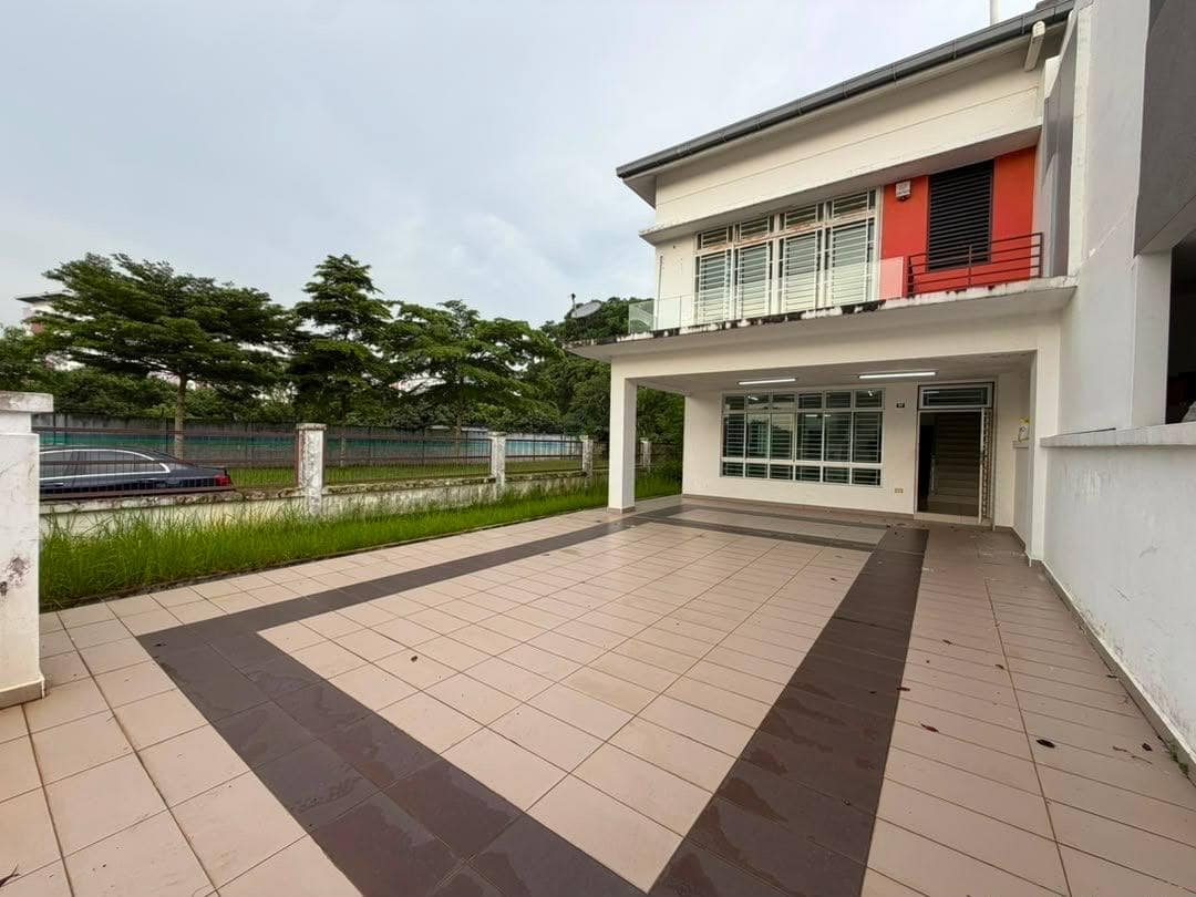 2-Storey Terrace EndLot Uda Utama – photo 1