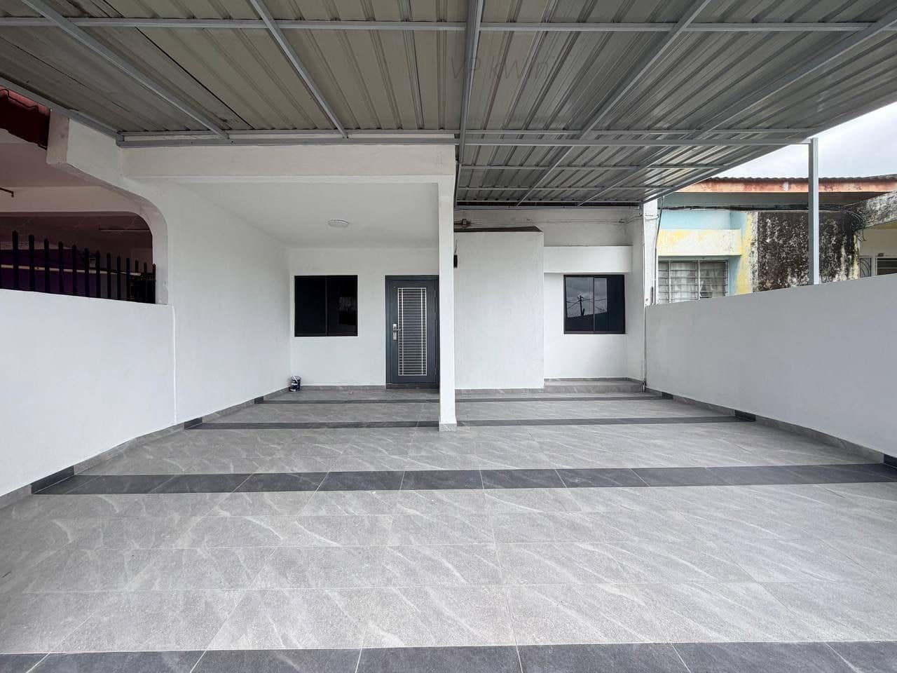 Single Storey Terrace House Taman Air Biru – photo 1