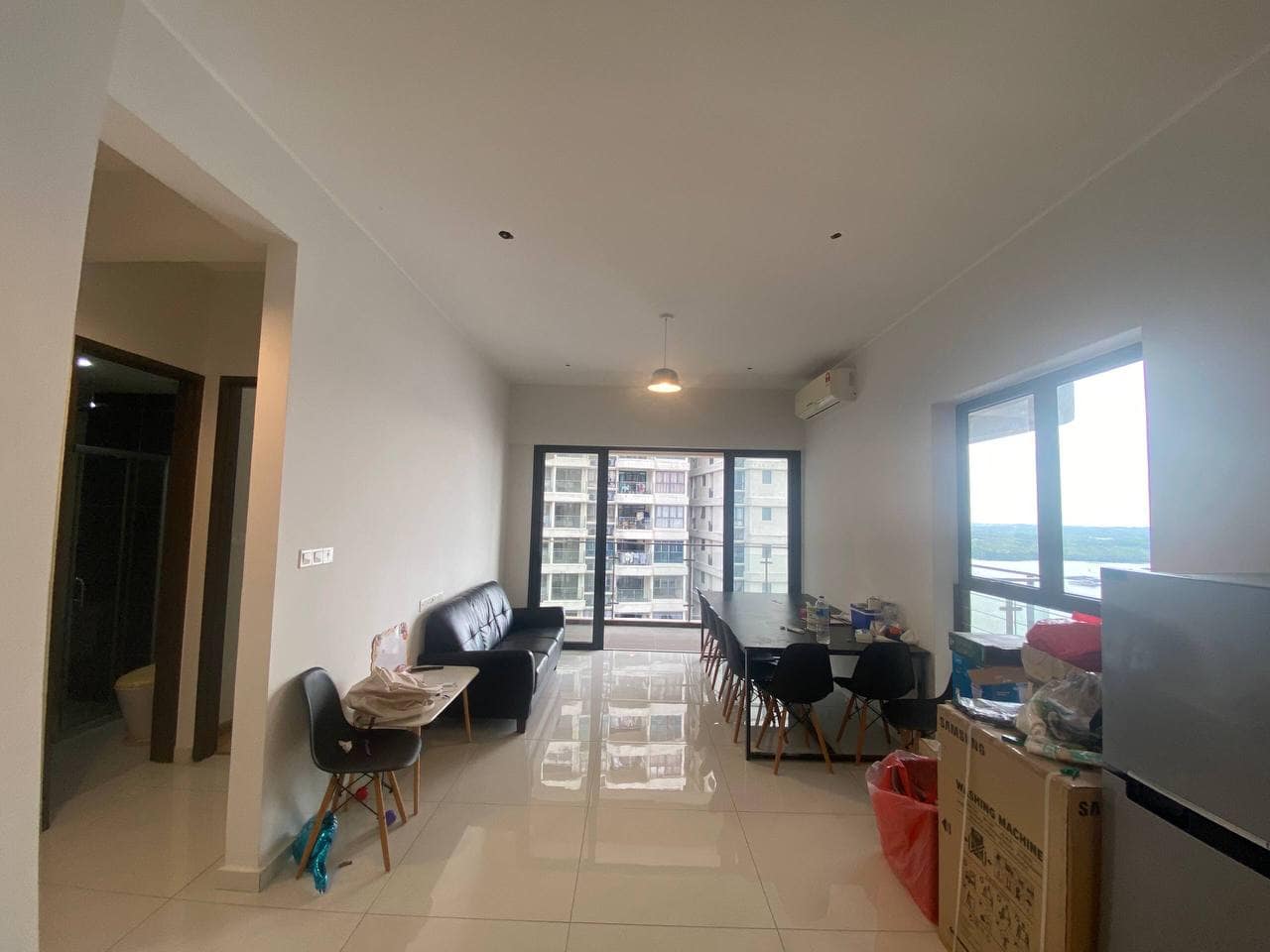 Condo Bay Laurel @ Country Garden Danga Bay – photo 1