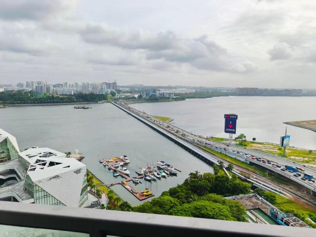 Condominium R&F Princess Cove JB Town/CIQ Phase 1 – photo 1