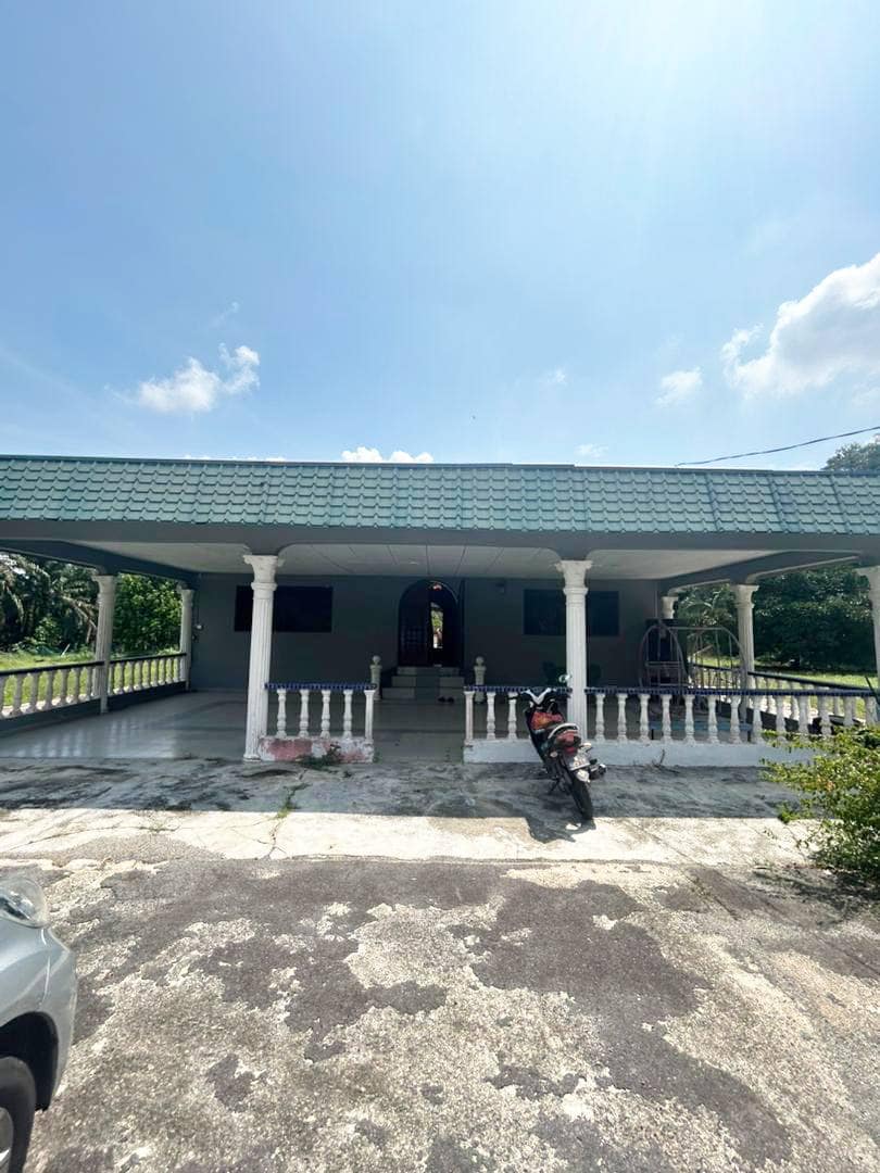 Rumah Banglo Kg baru sungai telor kota tinggi – photo 1