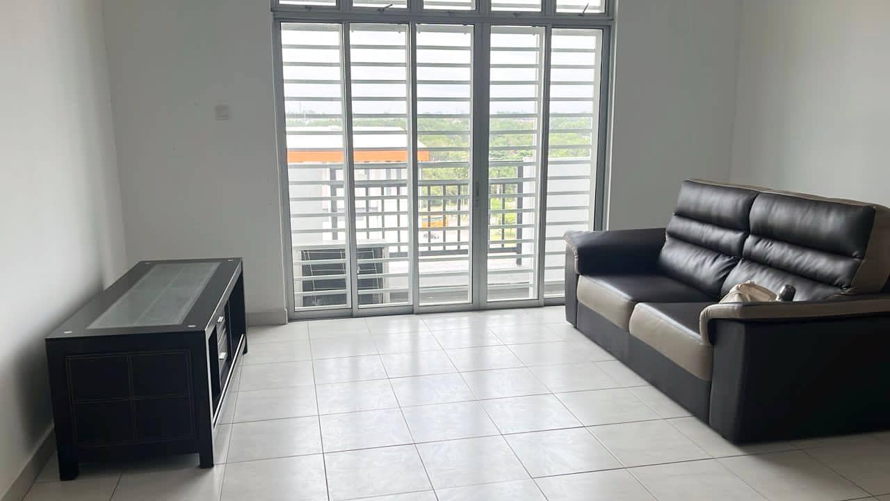 Service Residence Tebrau City Residence – photo 1