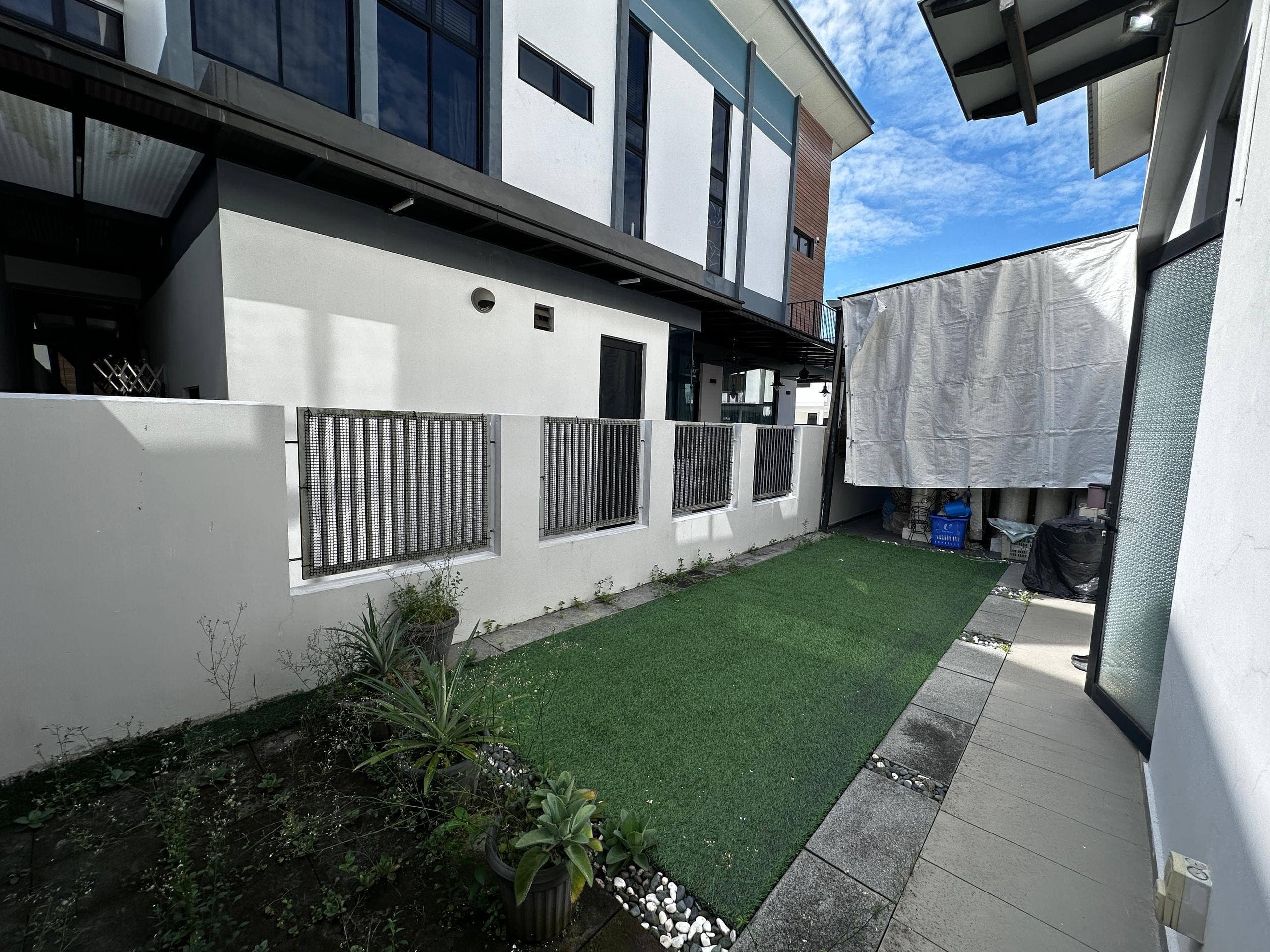 Double Storey Cluster Setia Tropika – photo 1