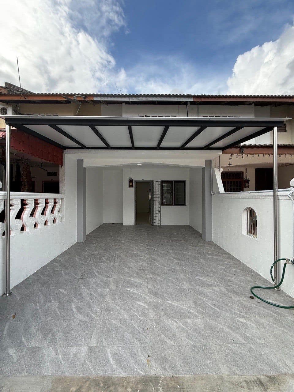 Double Storey Medium Low Cost Terrace House Jalan Tasek 39, Bandar Seri Alam – photo 1