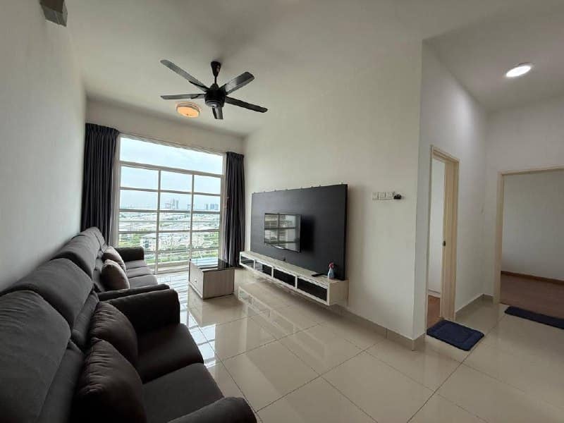 House Nusa Heights – photo 1