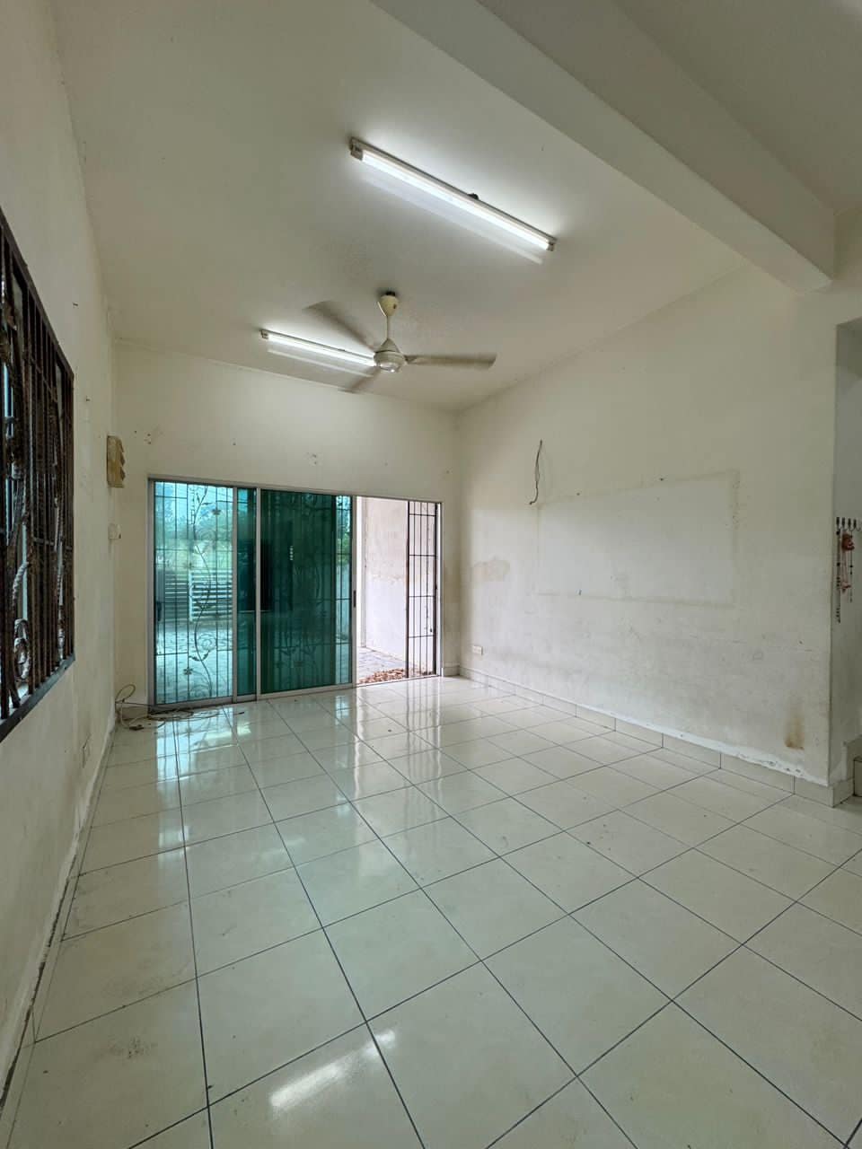 Double Storey Town House Corner Lot ScottGarden @ Aman Larkin – photo 1
