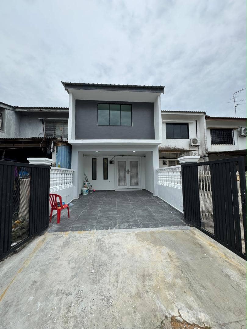 2.5 Storey Terrace House Pulai Utama – photo 1