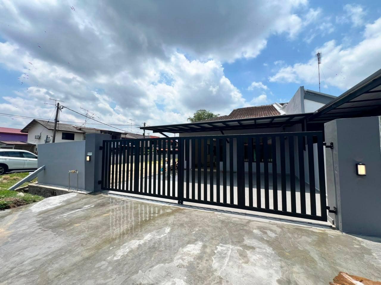 Single Storey Corner Lot Taman Putri – photo 1
