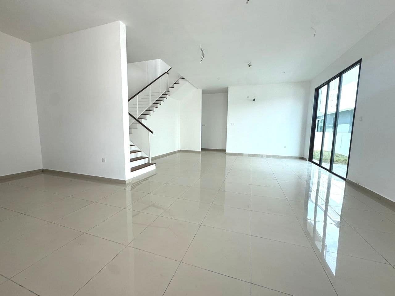 Double Storey Semi Detached House Precinct Evora @ Taman Gaya – photo 1