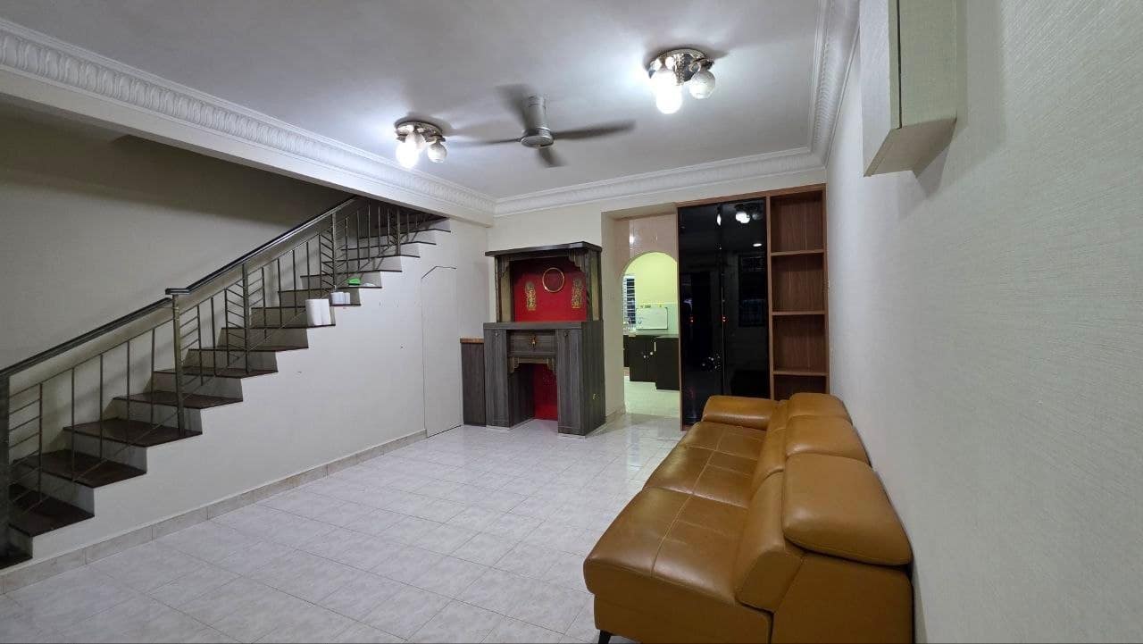 Double Storey Terrace House Taman Mutiara Rini – photo 1