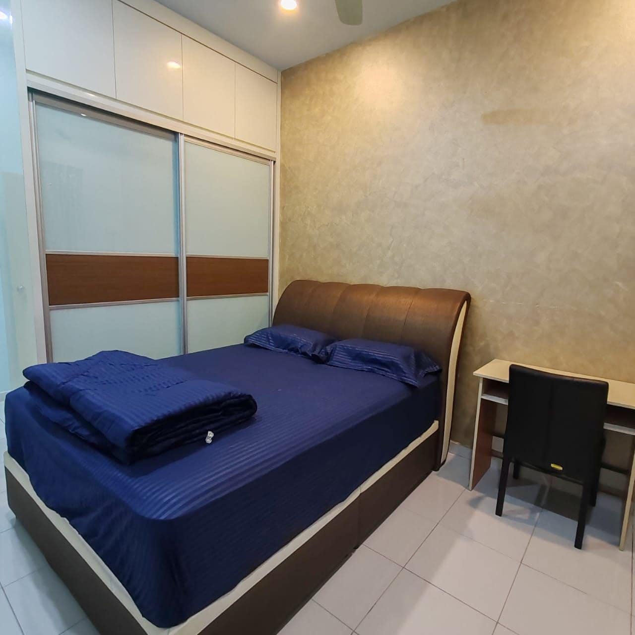 Condo Tampoi – photo 1