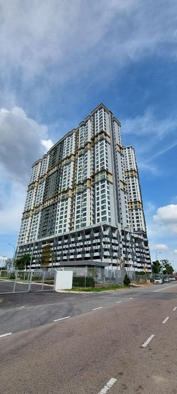 Service Apartment Arc @ Austin Hills – photo 1