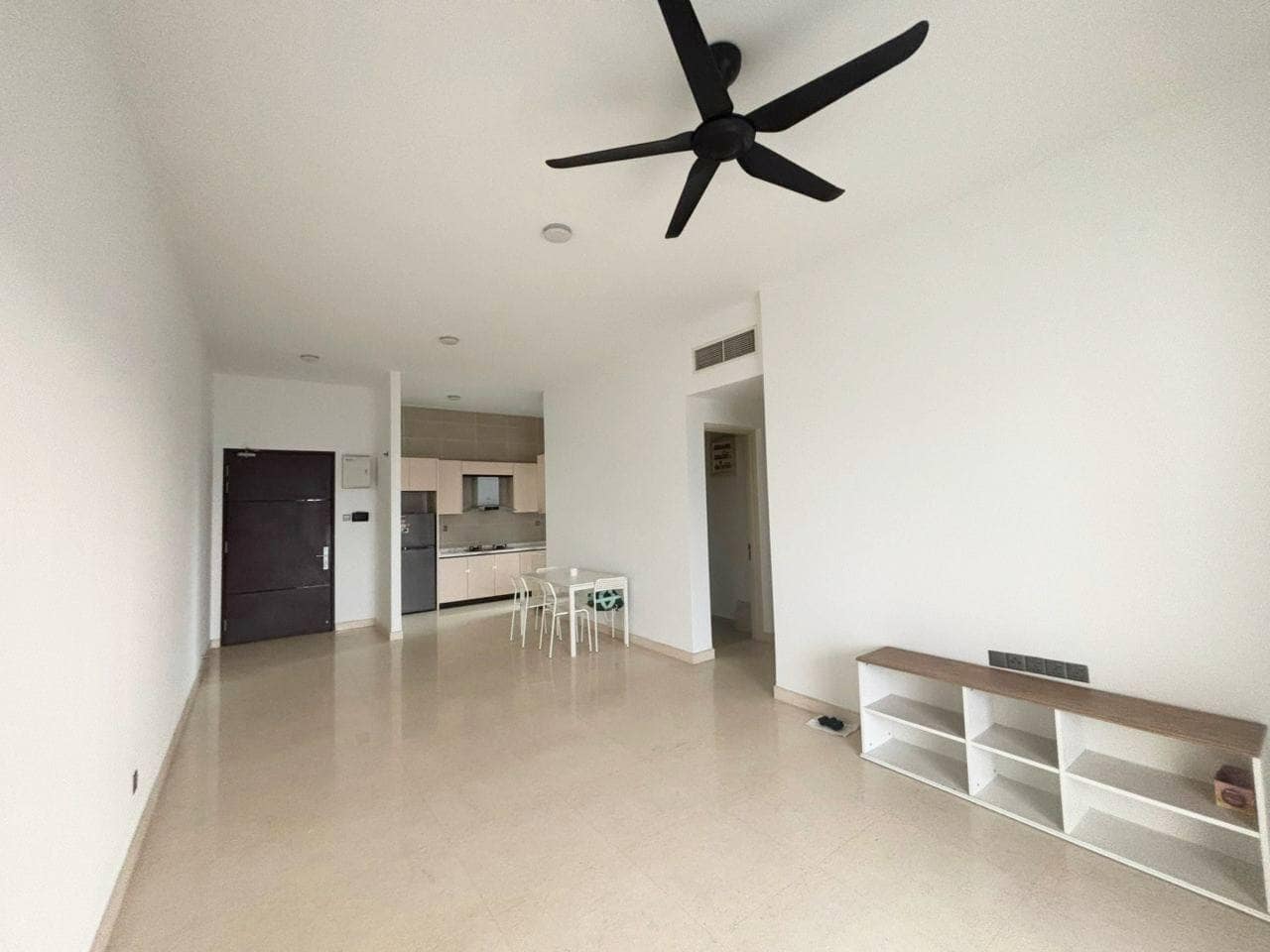 Condominium TriTower Residence – photo 1
