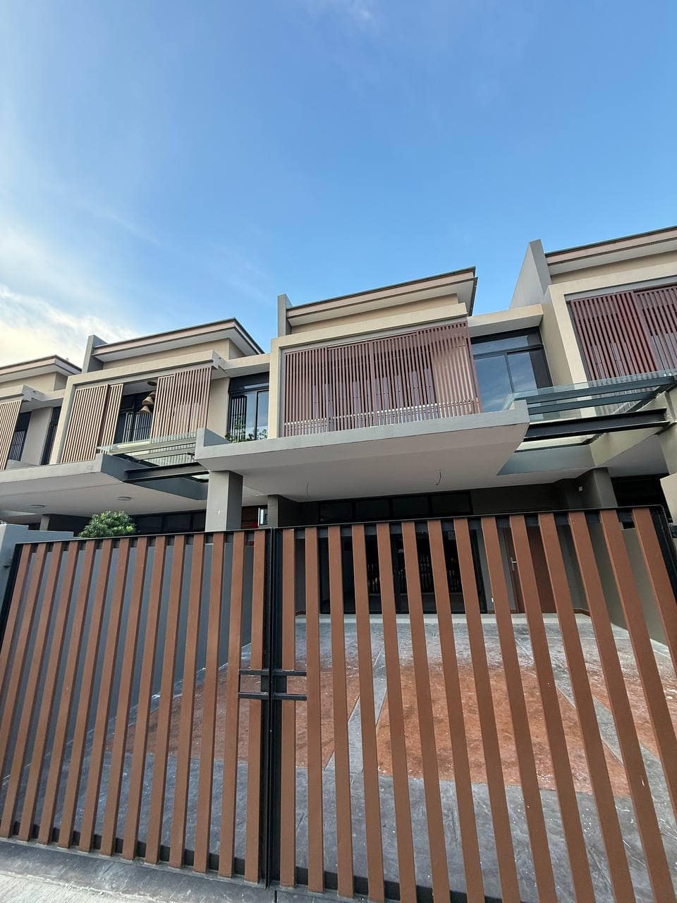 Villa Aurora Sentral – photo 1
