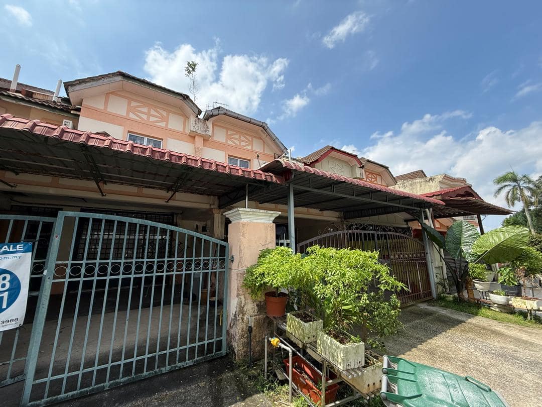 2-Storey Terrace Taman Sri Pulai Perdana 1 – photo 1