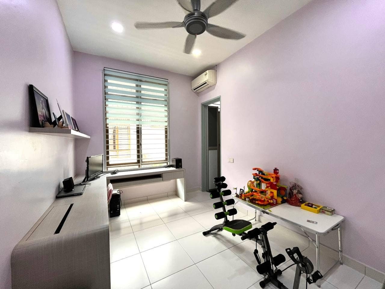 2-Storey Terrace House Bandar Seri Alam – photo 1