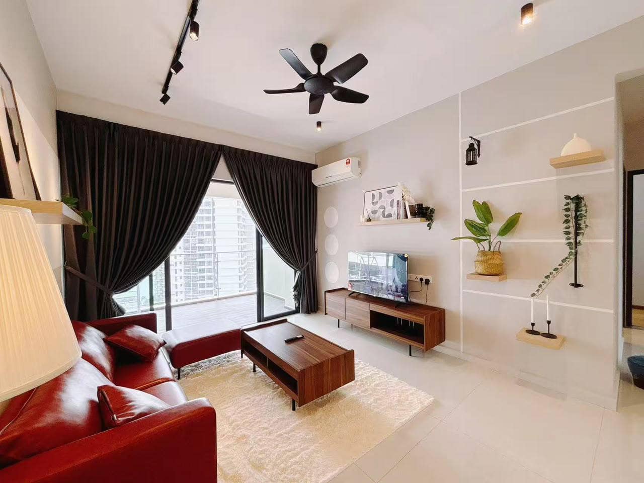 Condo Baypoint – photo 1
