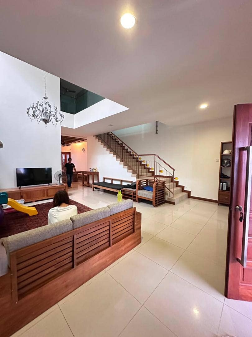 2-Storey Terrace House Taman Laguna – photo 1
