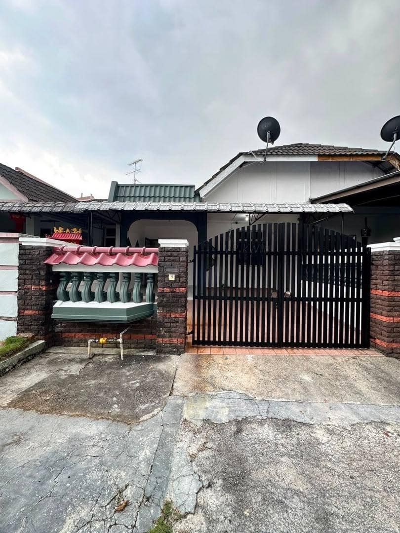 Single Storey Terrace House Taman Universiti – photo 1
