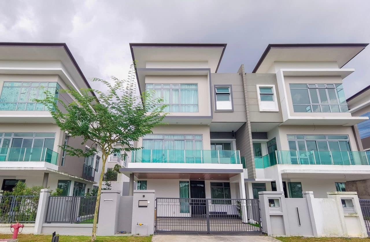 3-Storey Semi-D The Cove – photo 1
