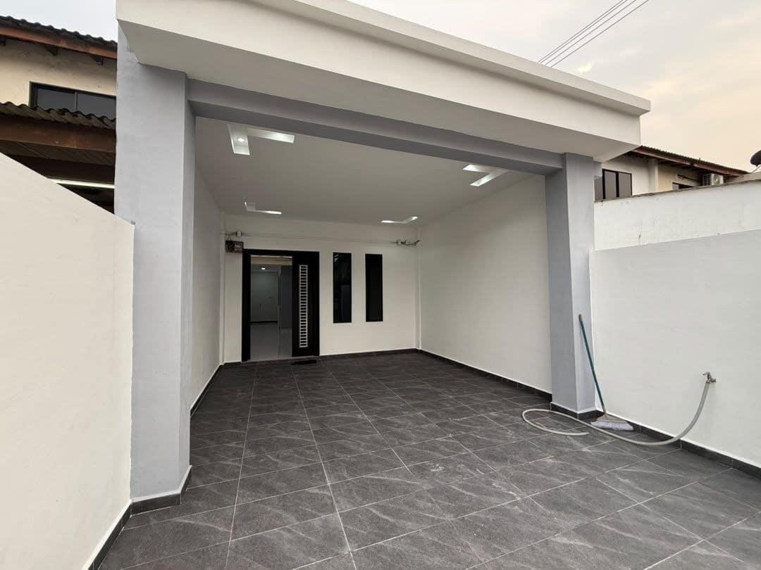 2-Storey Low Cost Endlot Taman Desa Jaya – photo 1
