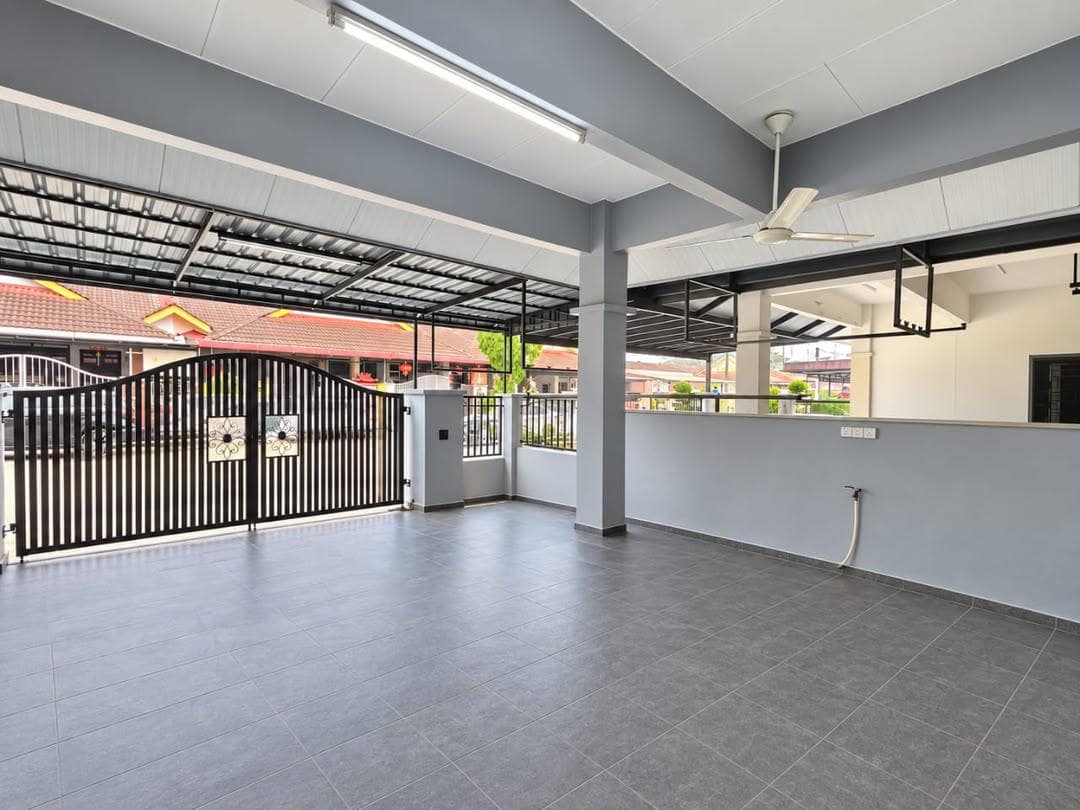 Single Storey Terrace House Nusa Bestari – photo 1