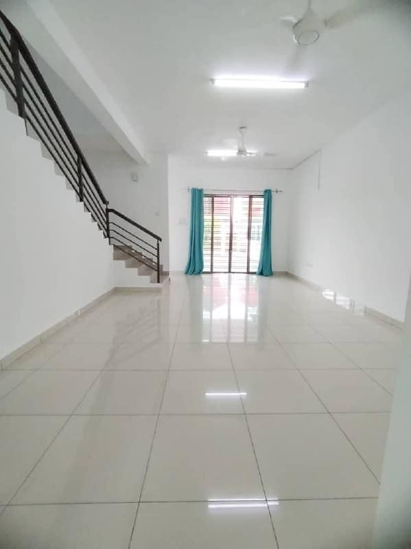 Dato Onn 2 storey Terrace house for sales🔥🔥🔥

📌 4 … – photo 1