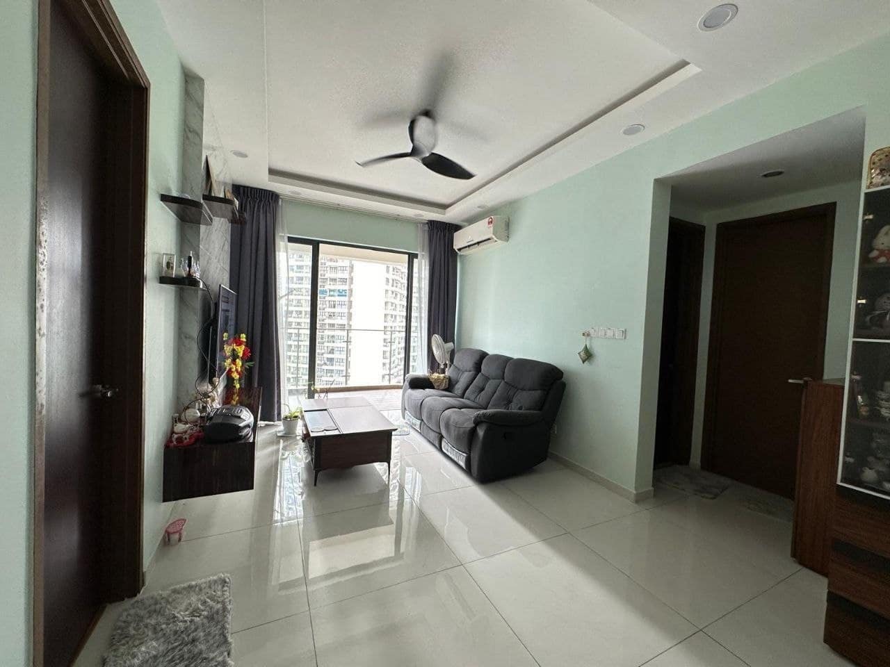 For Sale (CT1719) 

Royal Strand Country Garden Da… – photo 1