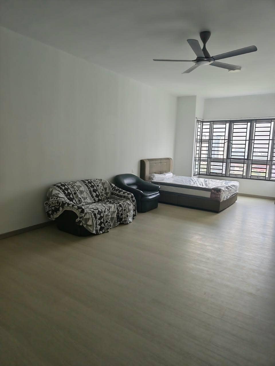 For Sale / Rent｜Zennith Suites @ Kebun Teh

▪️ Con… – photo 1