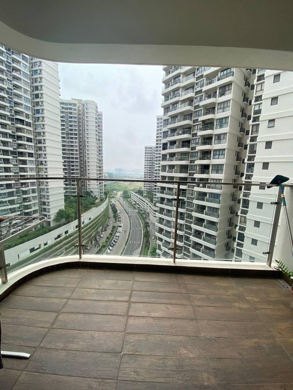 Condominium Lovell @ Country Garden Danga Bay – photo 1