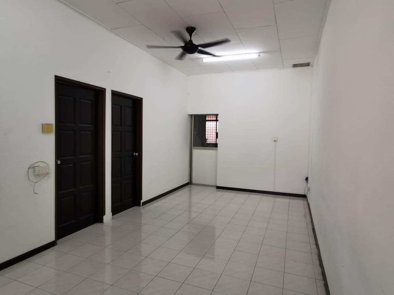 Single Storey Terrace House Taman Daya – photo 1