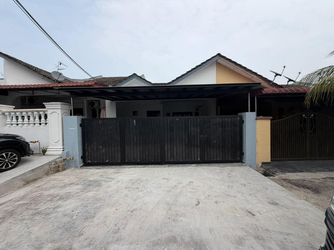 Single Storey Terrace House Taman Desa Harmoni – photo 1