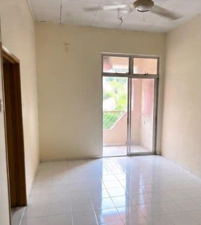 Shop Lot Apartment Bandar Selesa Jaya – photo 1