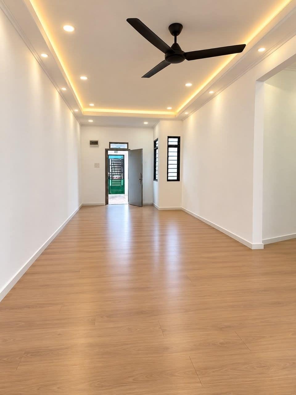 Flat Taman Perling – photo 1