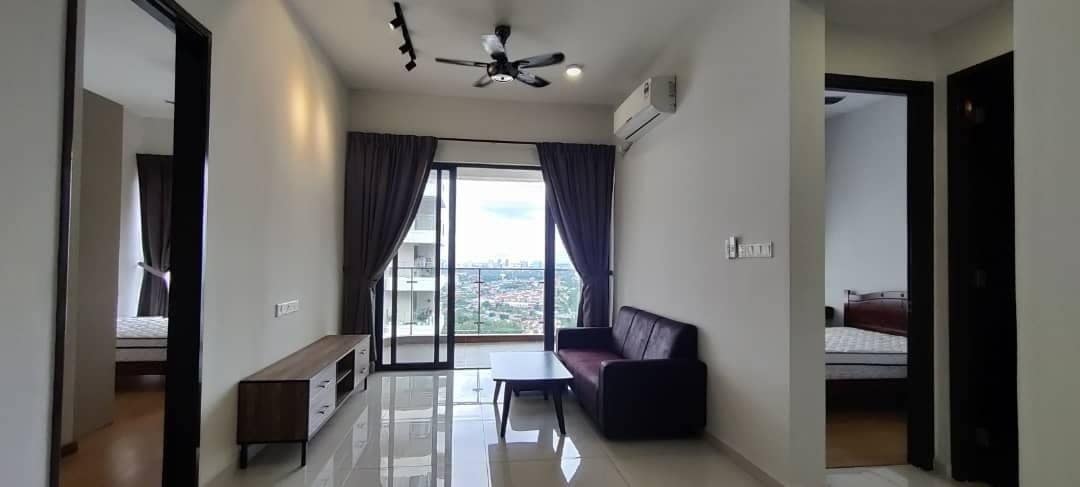 Condo Bay Point 6A Country Garden Danga Bay – photo 1