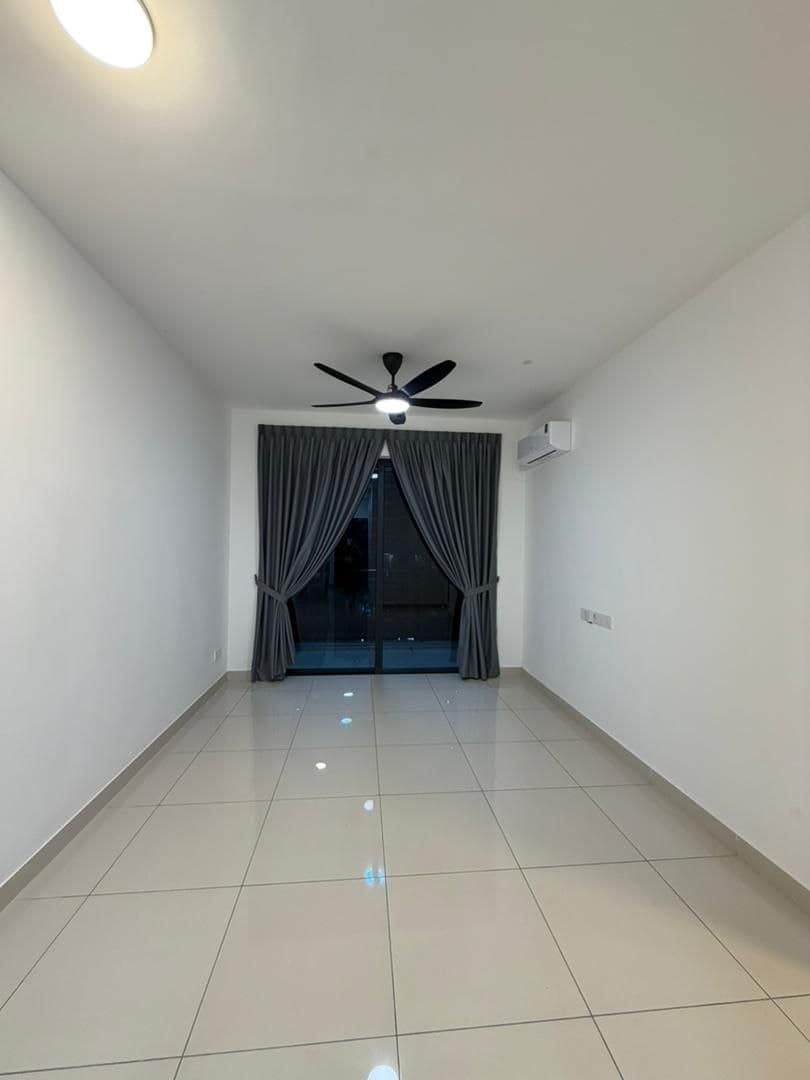 Apartment Central Park Laman Damai Phase 2 – photo 1