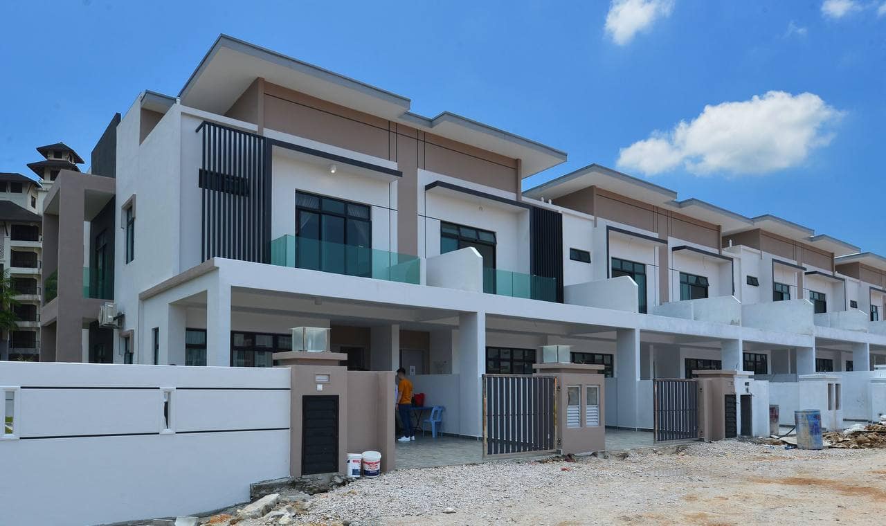Double Storey Terrace House Taman Pulai Bestari – photo 1