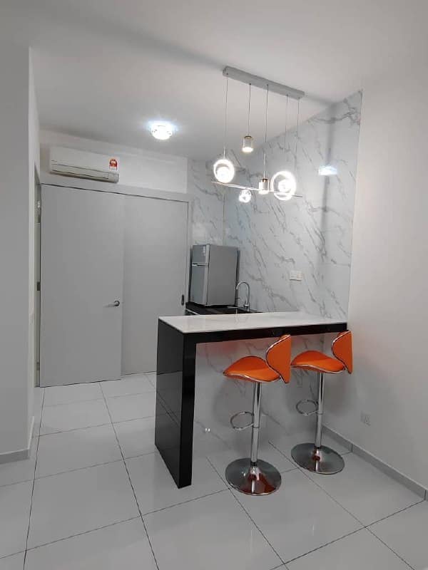 Studio (Dual key unit) Bukit Indah – photo 1